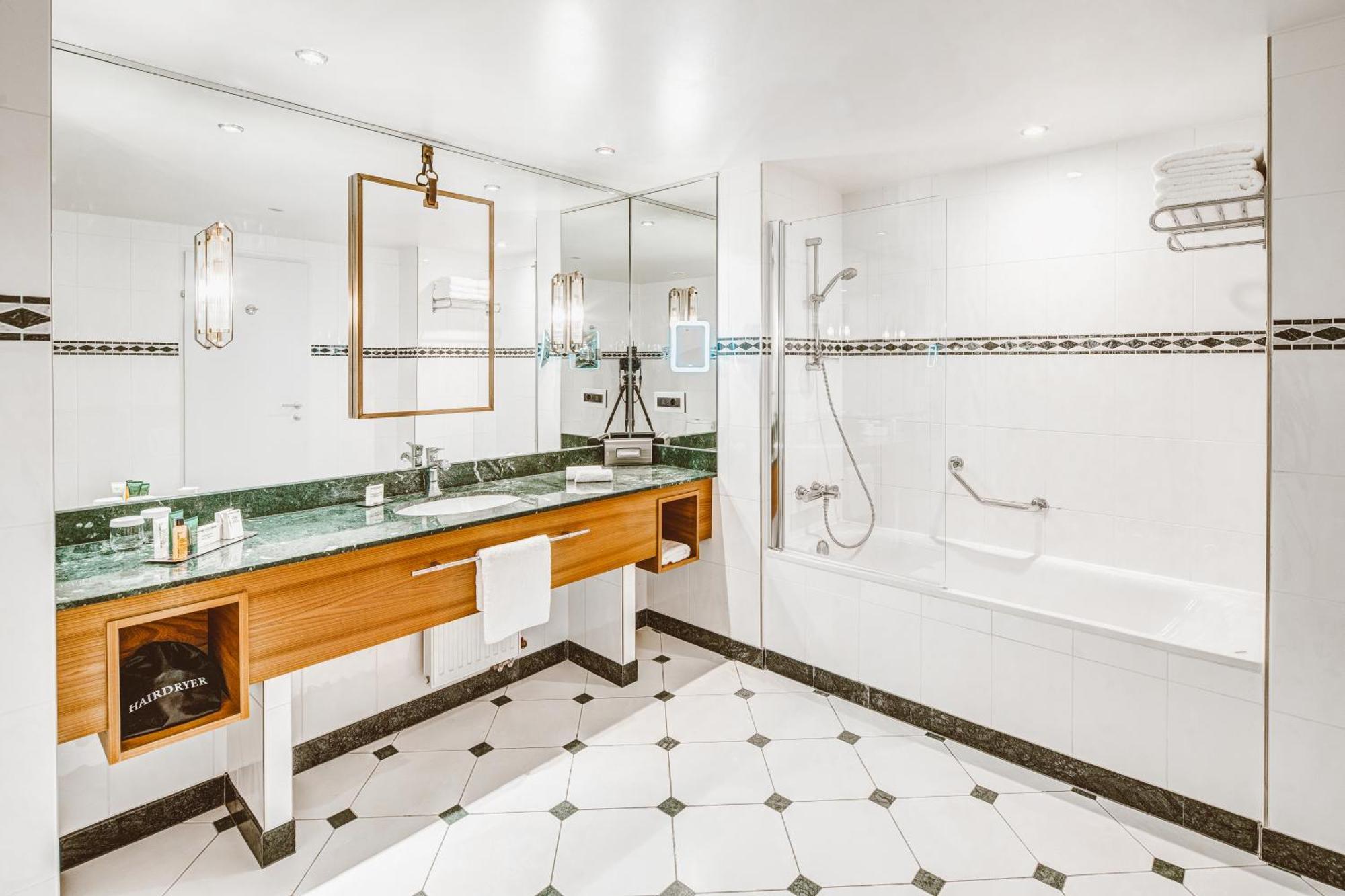 Szálloda Hilton Imperial 5*